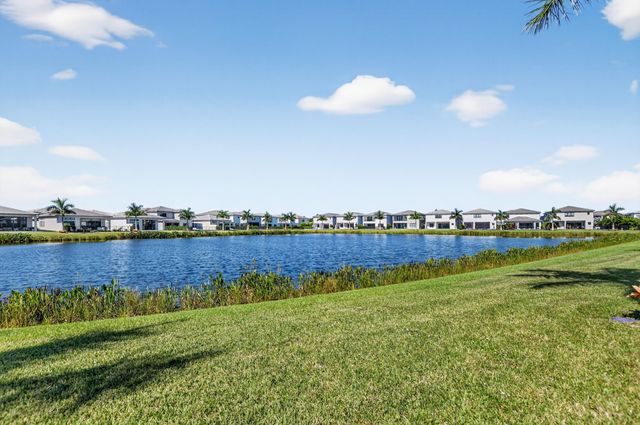 8215 Crystal Downs Avenue, Boca Raton, FL 33434