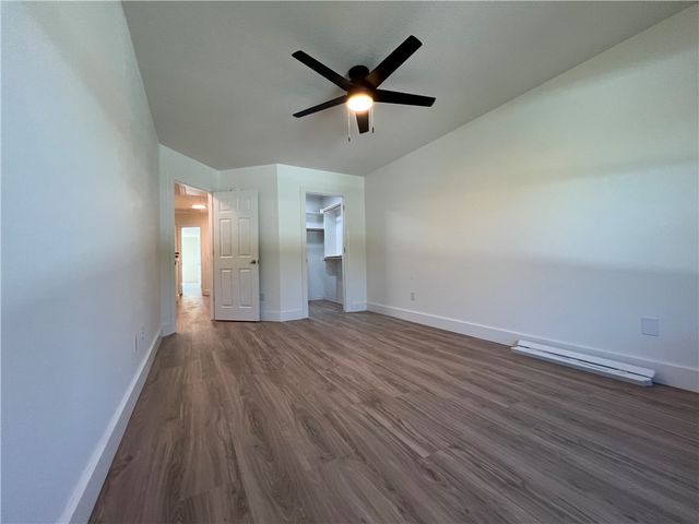 2708 N Westminster Drive, Fayetteville, AR 72704