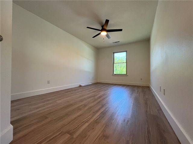 2708 N Westminster Drive, Fayetteville, AR 72704