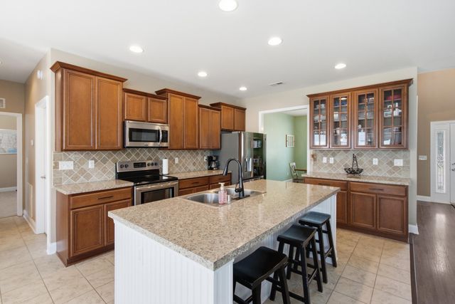 2951 Eminent Drive, Lexington, KY 40511