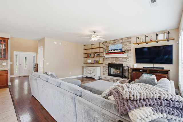 2951 Eminent Drive, Lexington, KY 40511