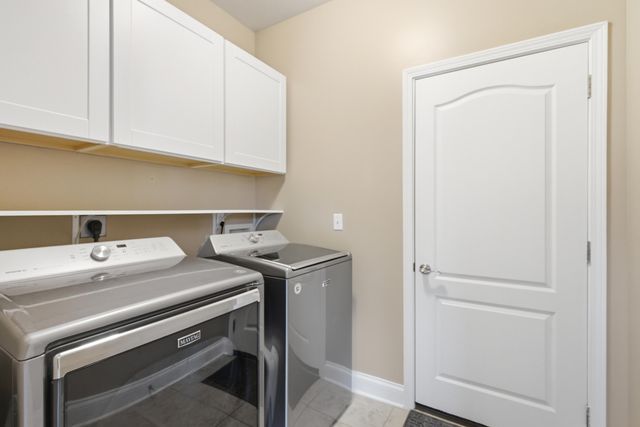 2951 Eminent Drive, Lexington, KY 40511