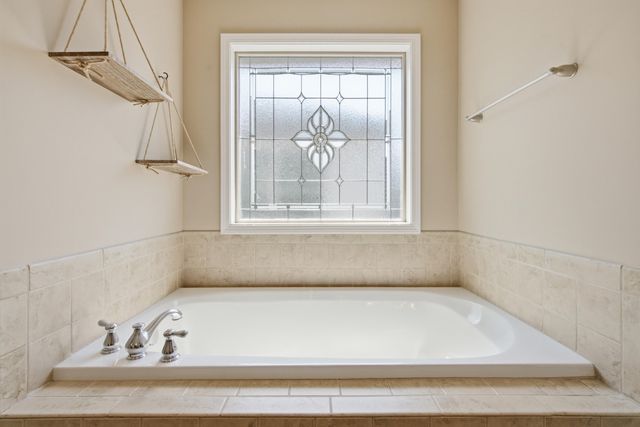 2951 Eminent Drive, Lexington, KY 40511