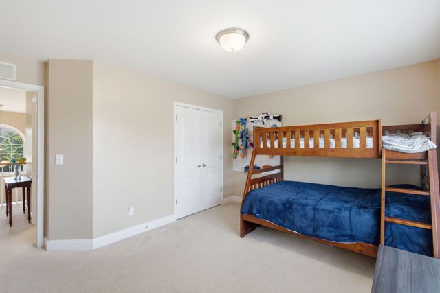 2951 Eminent Drive, Lexington, KY 40511