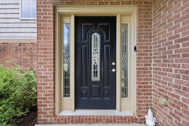 2951 Eminent Drive, Lexington, KY 40511