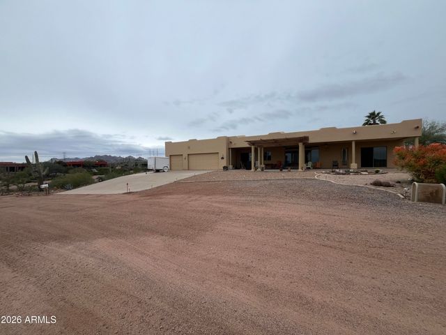 3826 N Rain Cloud Drive, Apache Junction, AZ 85119