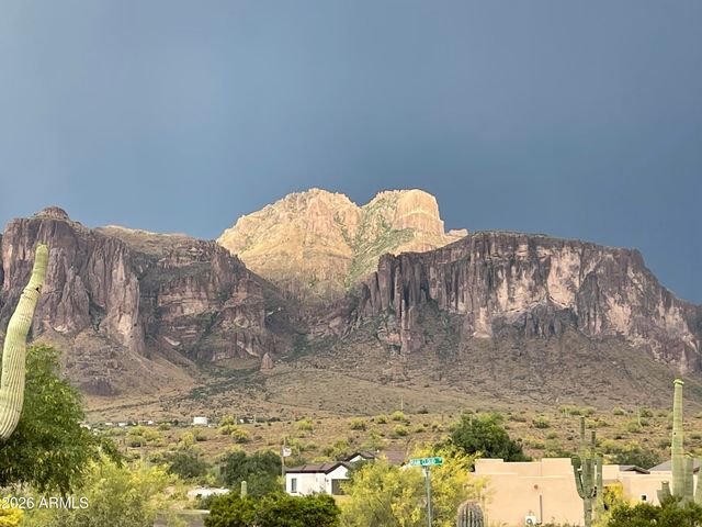 3826 N Rain Cloud Drive, Apache Junction, AZ 85119