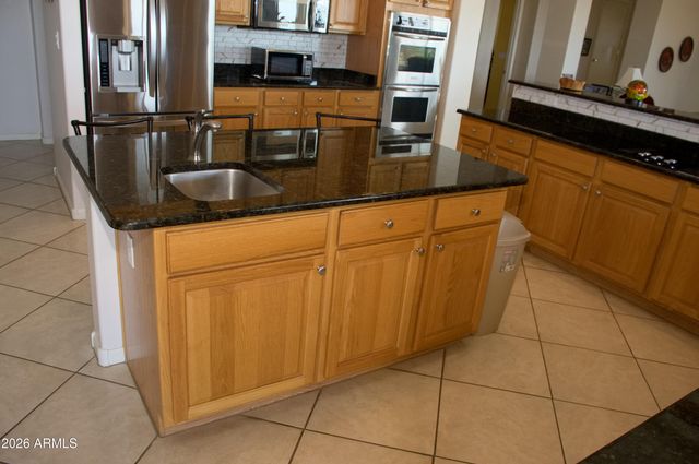 3826 N Rain Cloud Drive, Apache Junction, AZ 85119