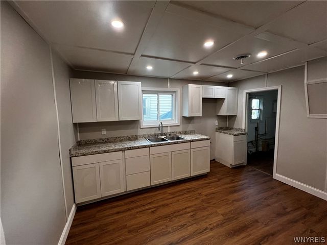 81 Van Rensselaer Street, Buffalo, NY 14210