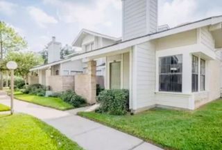 6239 Ludington Drive 22-928, Houston, TX 77035