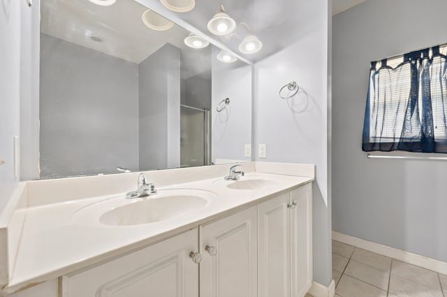 909 Leather Leaf Ln., Longs, SC 29568