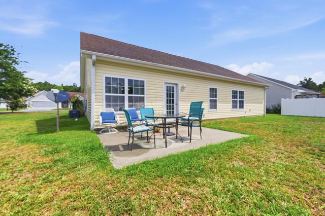909 Leather Leaf Ln., Longs, SC 29568