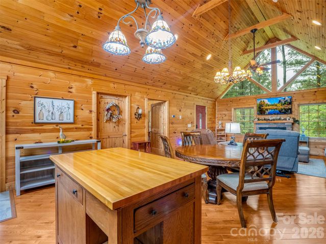 442 Whitestone Circle, Union Mills, NC 28167