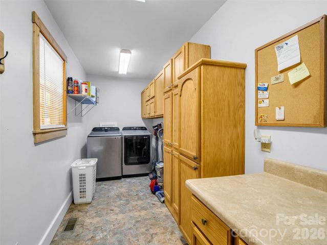 442 Whitestone Circle, Union Mills, NC 28167
