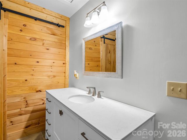 442 Whitestone Circle, Union Mills, NC 28167