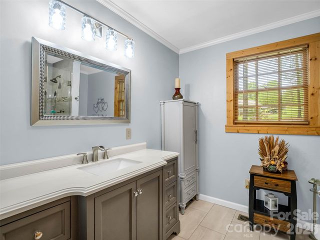 442 Whitestone Circle, Union Mills, NC 28167