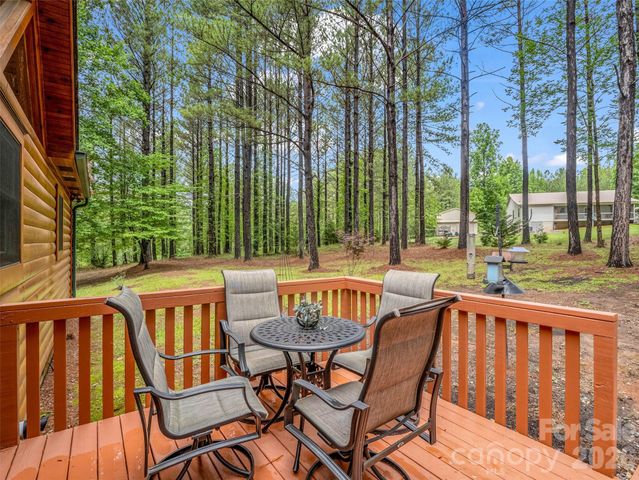 442 Whitestone Circle, Union Mills, NC 28167