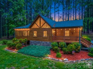 442 Whitestone Circle, Union Mills, NC 28167