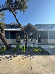 1022 River Rd # 8A, Boerne, TX 78006