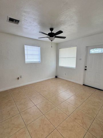 2304 NW 15th Court, Fort Lauderdale, FL 33311