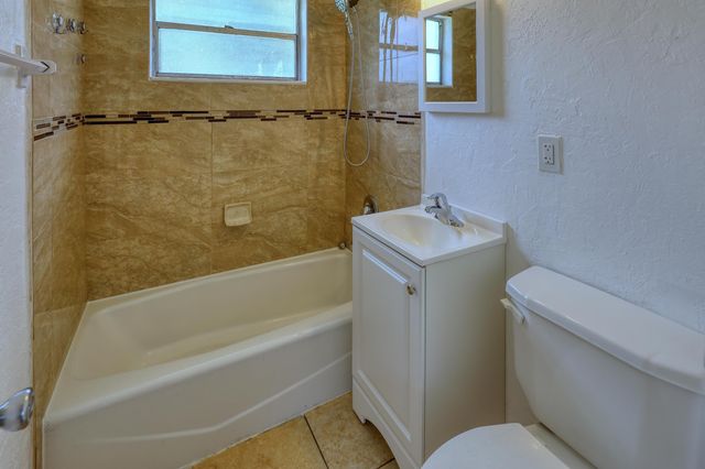 2304 NW 15th Court, Fort Lauderdale, FL 33311