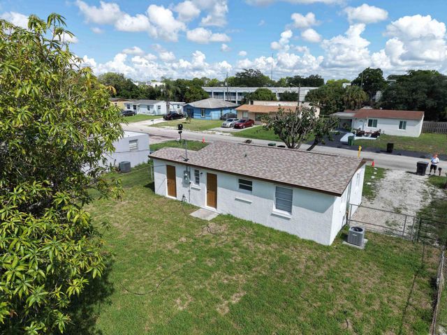 2304 NW 15th Court, Fort Lauderdale, FL 33311