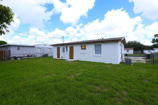 2304 NW 15th Court, Fort Lauderdale, FL 33311