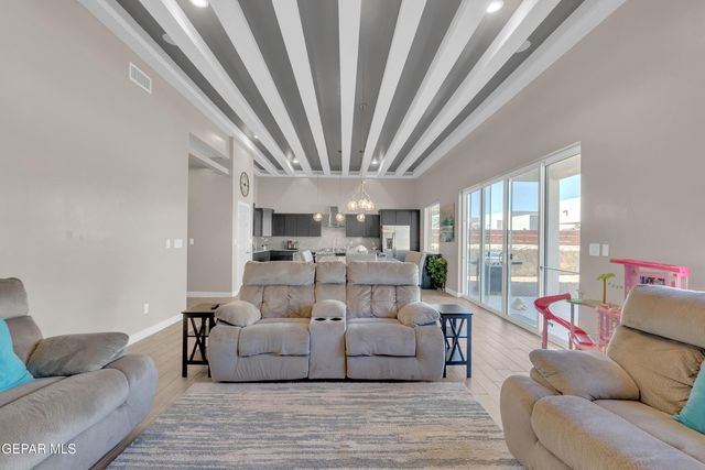 12361 DESERT DOVE Avenue, El Paso, TX 79938