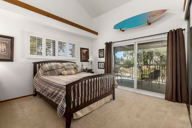 4009 Layang Layang Circle J, Carlsbad, CA 92008