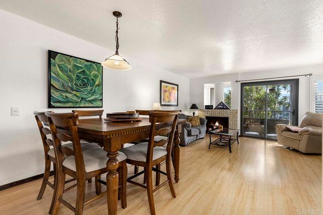 4009 Layang Layang Circle J, Carlsbad, CA 92008