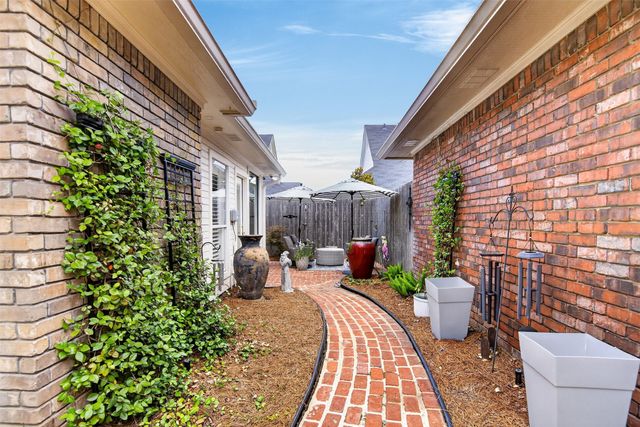 160 Oscar Lane, Shreveport, LA 71105
