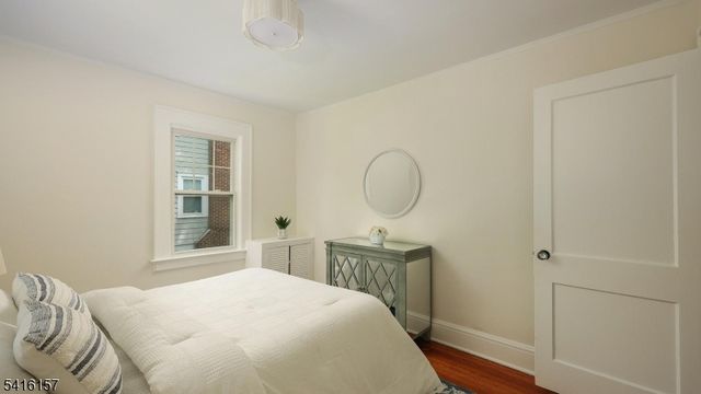 288 Seneca Pl, Westfield Town, NJ 07090