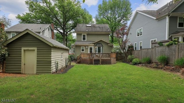 288 Seneca Pl, Westfield Town, NJ 07090