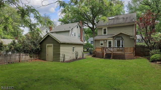 288 Seneca Pl, Westfield Town, NJ 07090
