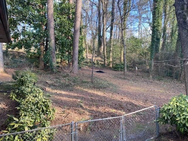 1975 Clearwater SE Drive, Marietta, GA 30067