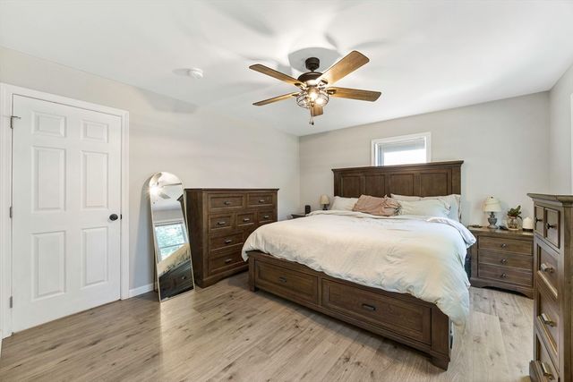 1 Lakeshore Dr, Monson, MA 01057