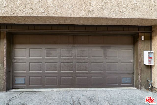 14401 Plummer Street 6, Panorama City (los Angeles), CA 91402