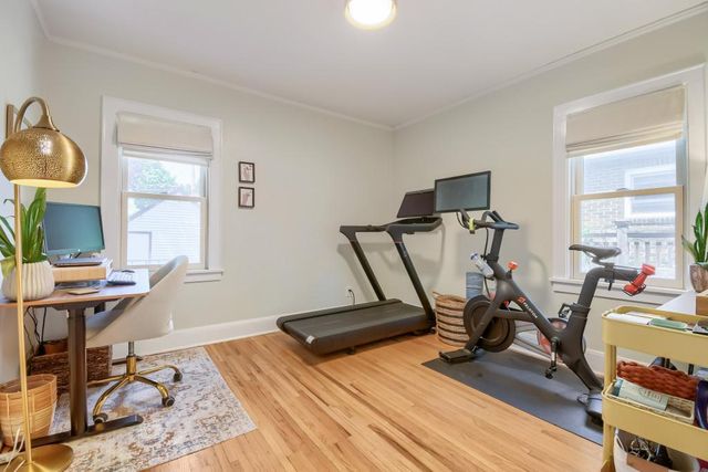 1545 Simpson Street, Saint Paul, MN 55108