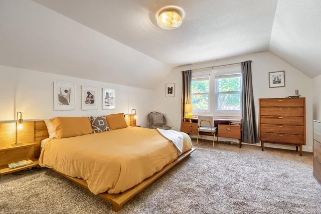1545 Simpson Street, Saint Paul, MN 55108
