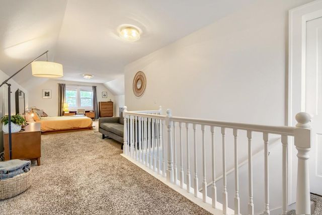 1545 Simpson Street, Saint Paul, MN 55108