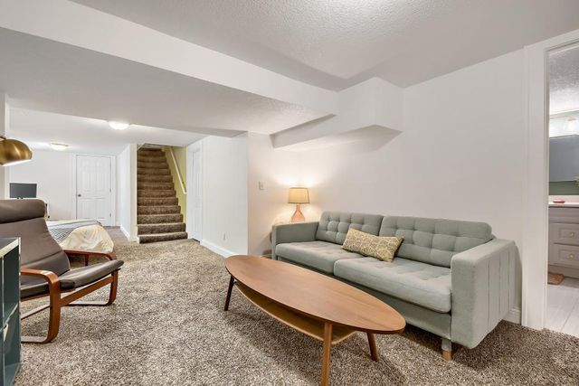 1545 Simpson Street, Saint Paul, MN 55108