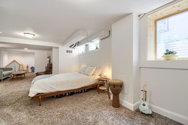 1545 Simpson Street, Saint Paul, MN 55108