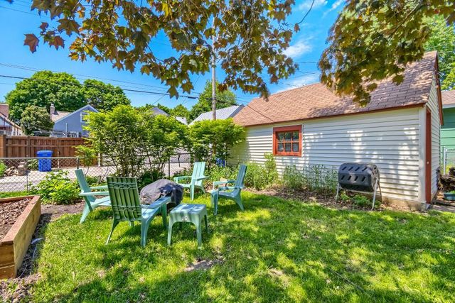 1545 Simpson Street, Saint Paul, MN 55108