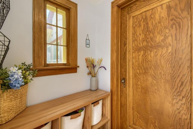 1545 Simpson Street, Saint Paul, MN 55108