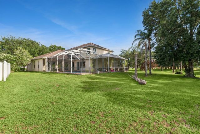 2425 BLUE STONE COURT, Valrico, FL 33594