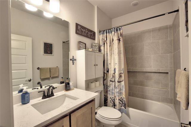 1917 Daybreak Drive, Venus, TX 76009