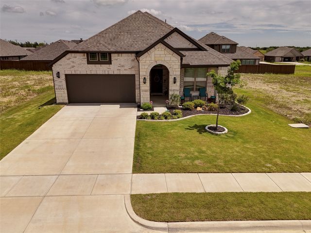 1917 Daybreak Drive, Venus, TX 76009
