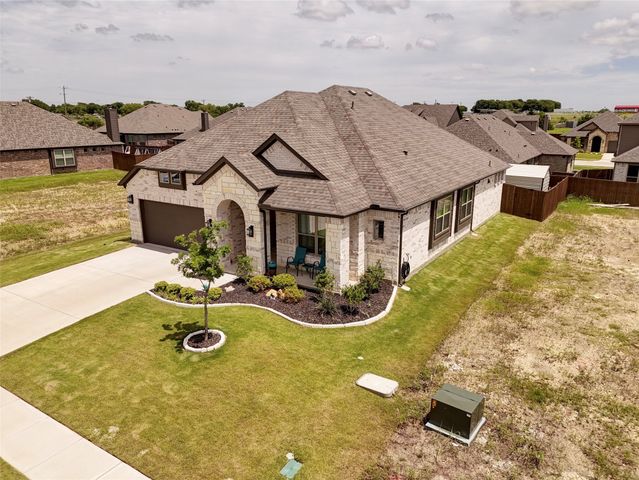 1917 Daybreak Drive, Venus, TX 76009