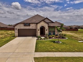 1917 Daybreak Drive, Venus, TX 76009