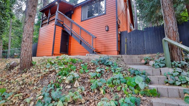 23747 Bowl, Crestline, CA 92325